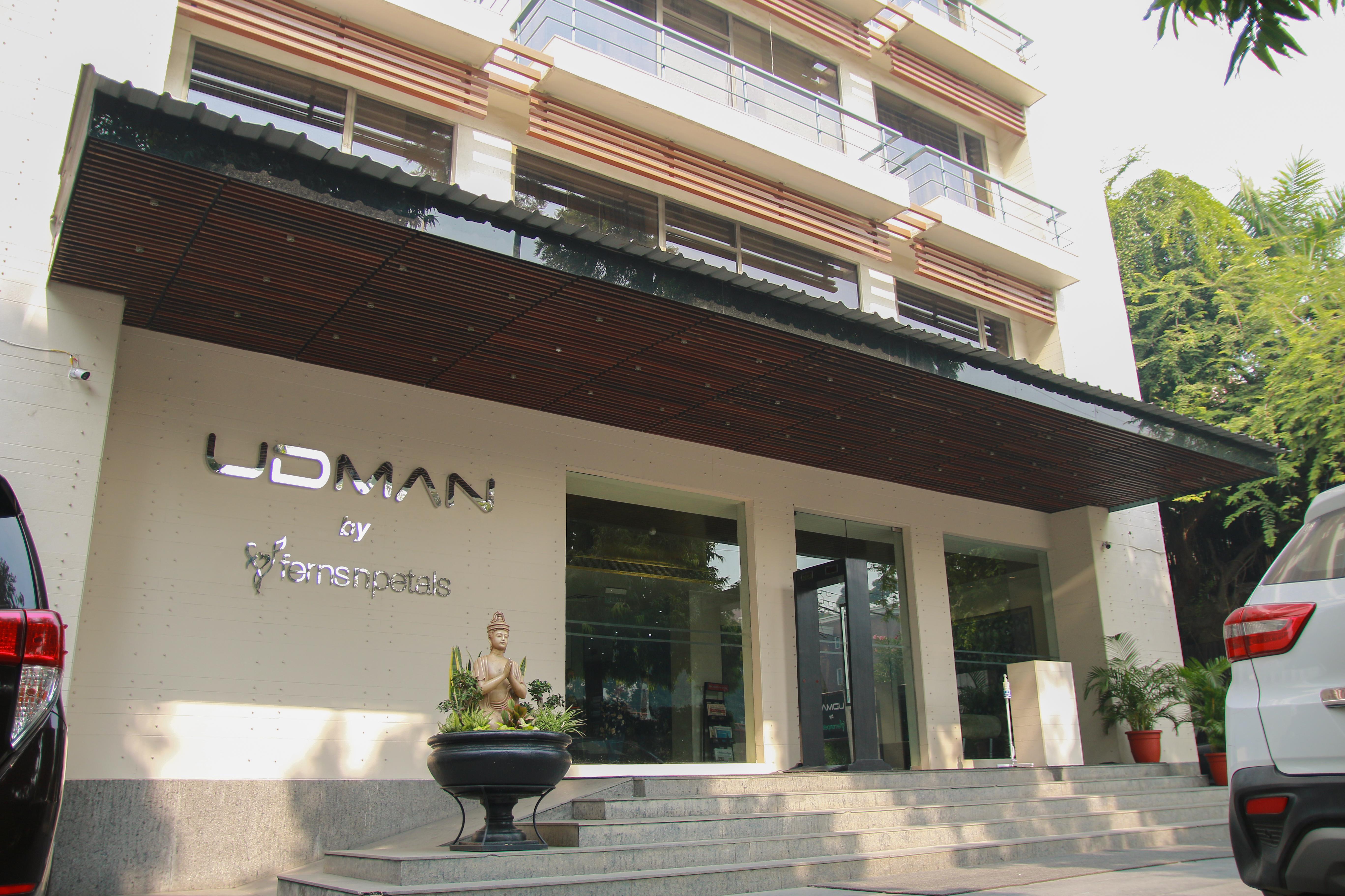 Udman Hotel Panchshila Park Neu-Delhi Exterior foto