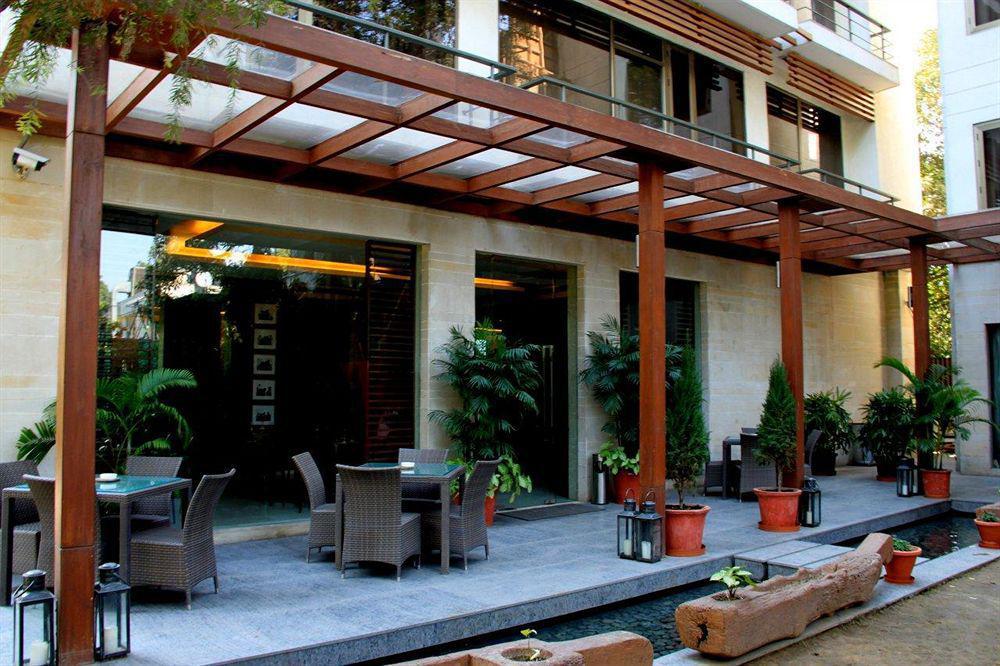 Udman Hotel Panchshila Park Neu-Delhi Exterior foto